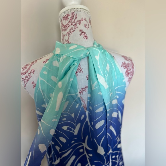 Vineyard Vines Aqua Blue white printed cotton-silk tie halter top size 2 - Picture 6 of 10